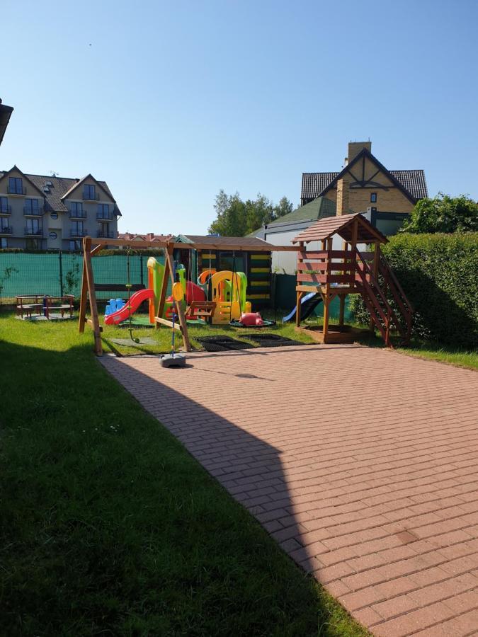 Domki Letniskowe Colorado Villa Karwia Exteriör bild
